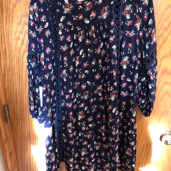 Pink Lily Navy NWT tunic size L - Picture 2 of 5